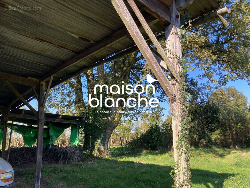 Maison à FOMPERRON