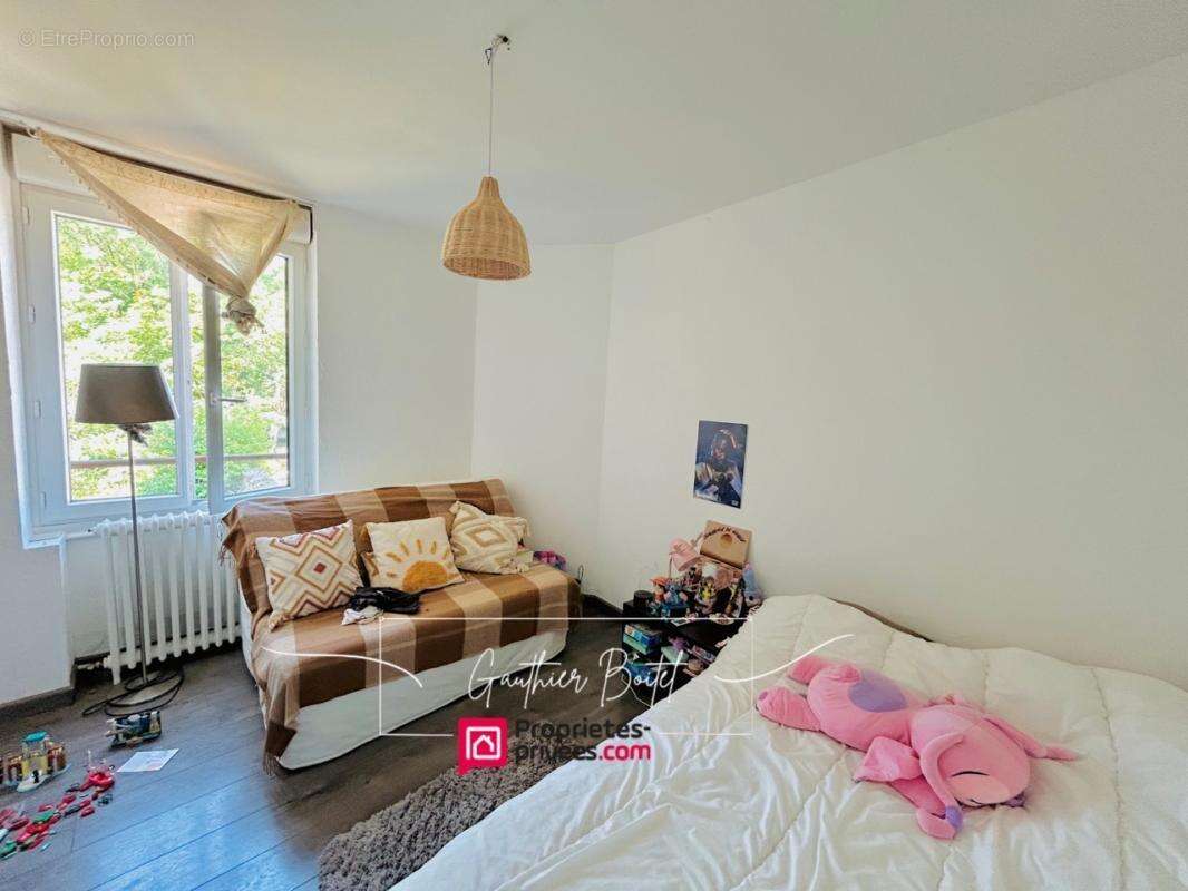 Maison à ROZAY-EN-BRIE