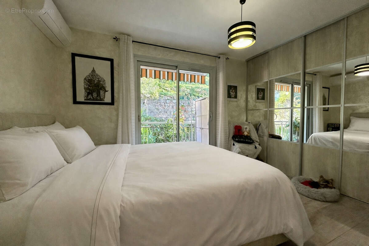 Appartement à MENTON