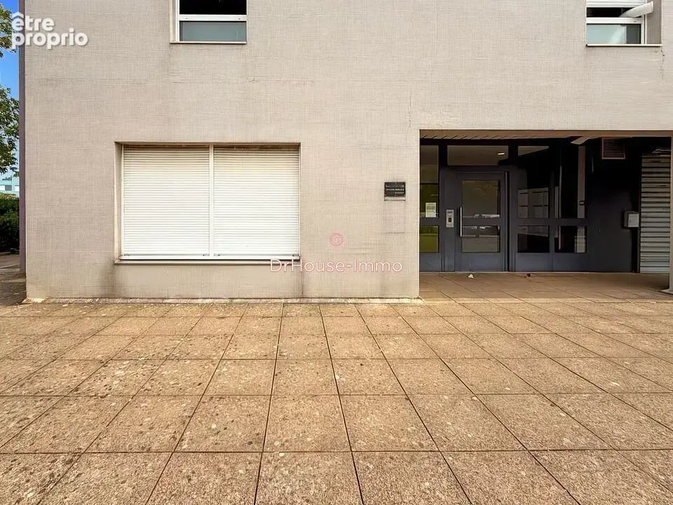 Commerce 37 m² à vendre à Chevigny-Saint-Sauveur (21800) - photo 6