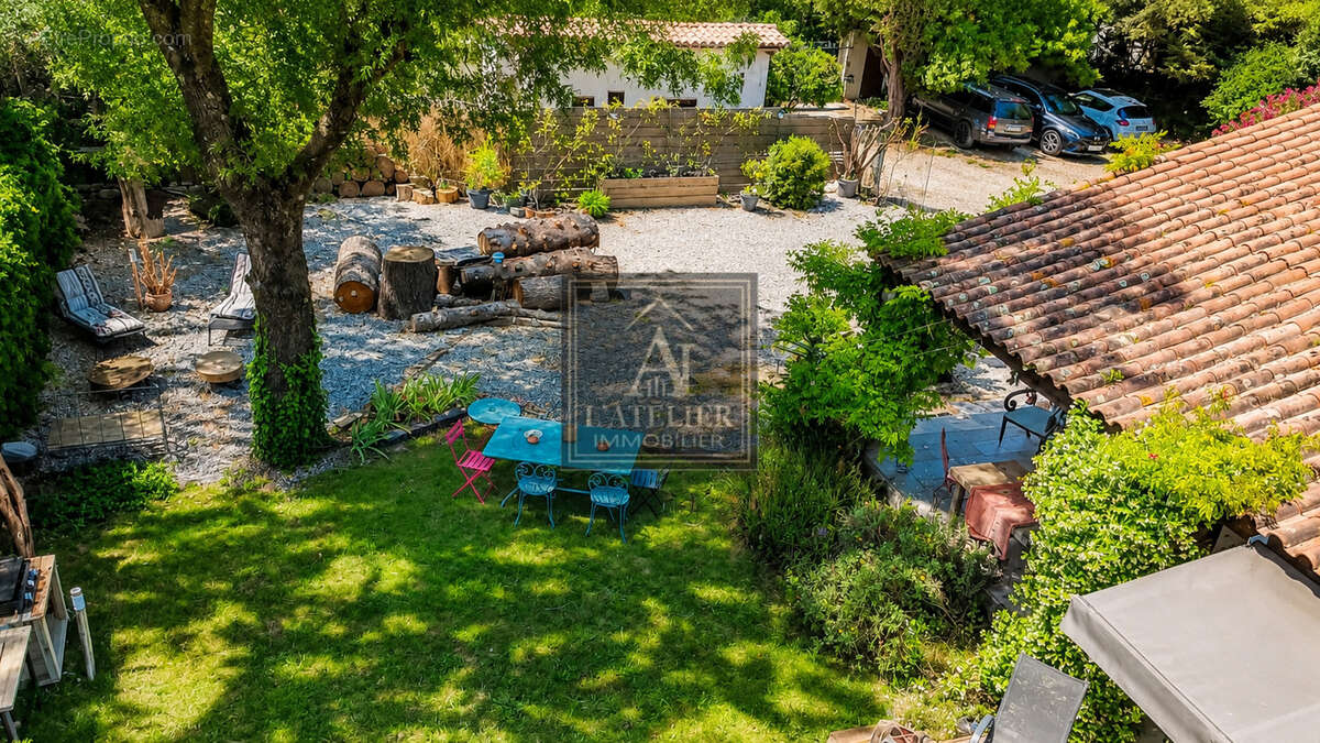 Maison de type 4 de plain-pied avec dépendance sur une parcelle de 470 m2 - photo 29