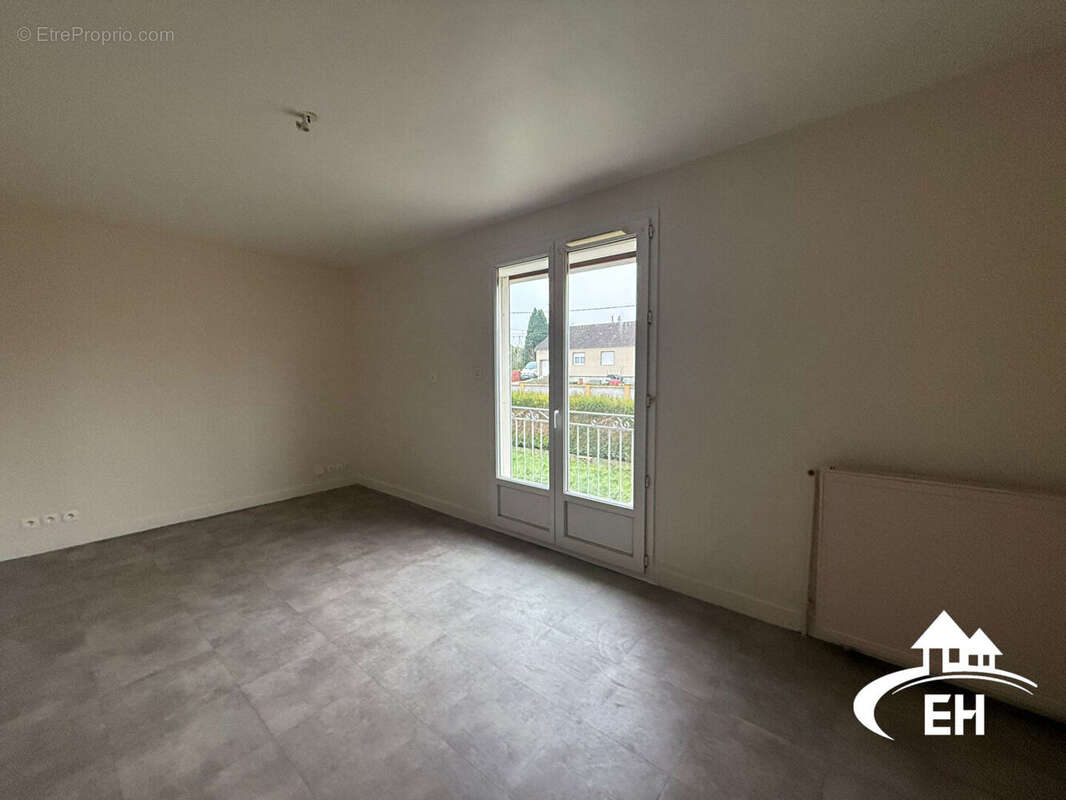 Maison à SAINTE-GAUBURGE-SAINTE-COLOMBE