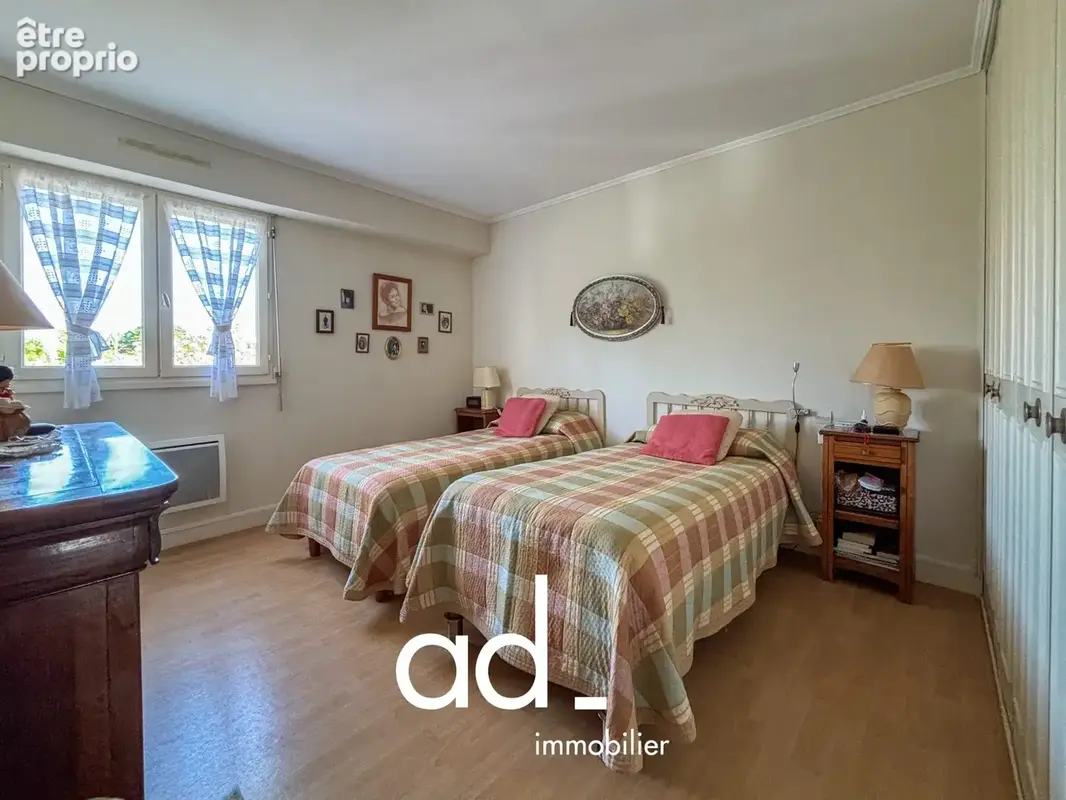 Appartement 3 pièces 77 m² à vendre à La Rochelle (17000) - photo 8