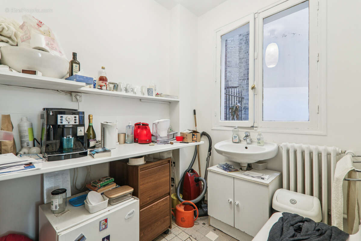 Appartement à PARIS-8E