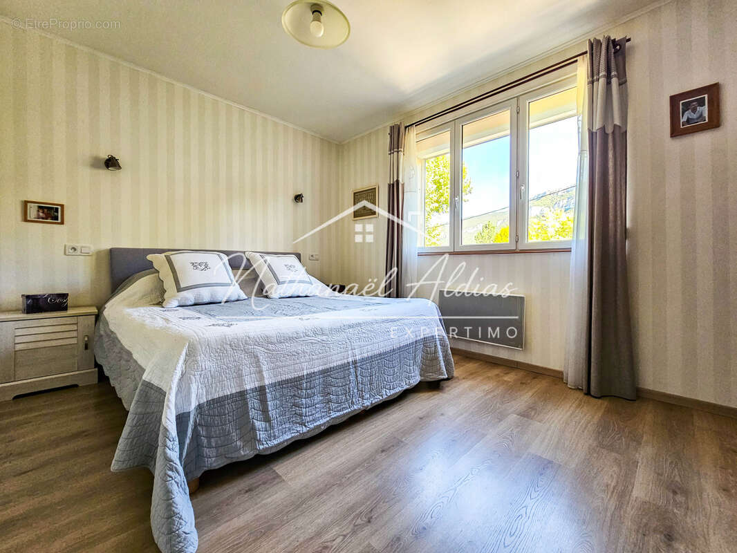 Maison à AGUESSAC