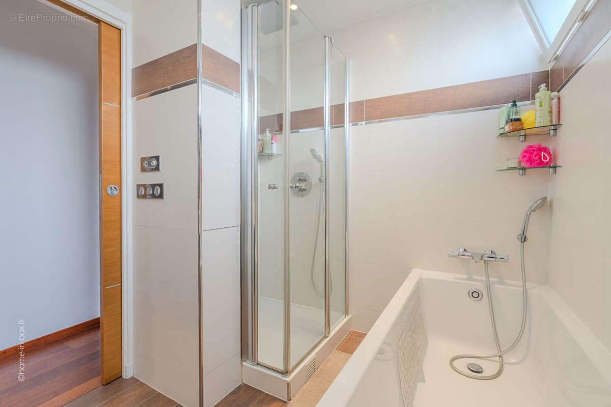 Appartement à LE PLESSIS-TREVISE