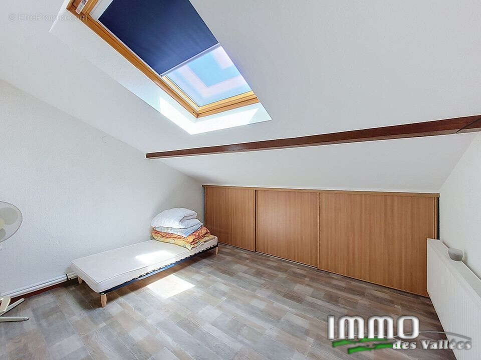 Chalet 7 chambres et dépendance - 280 m² - photo 14