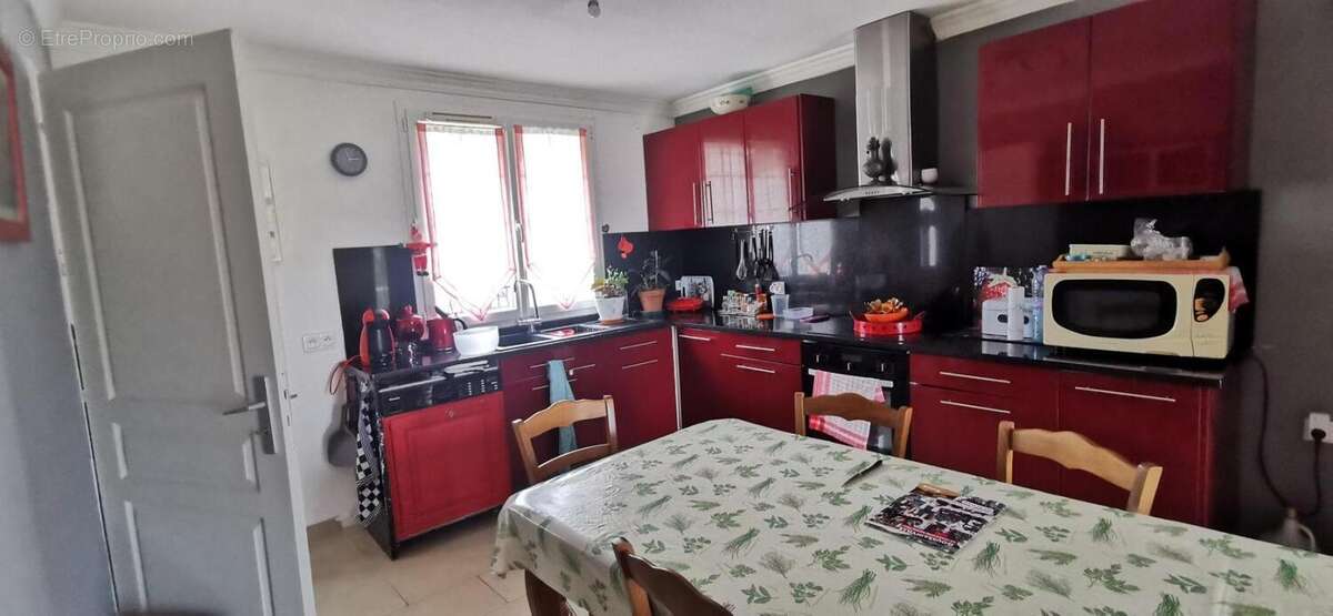 Maison à GOUSSAINVILLE