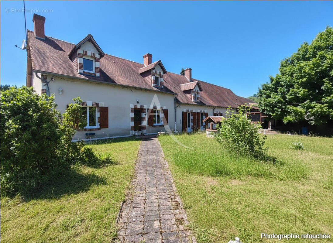 Maison à MONTHOU-SUR-BIEVRE