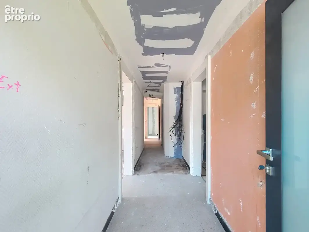 Maison de 150 m2 à personnaliser au coeur de Cusy - Jardin et stationnements - photo 6