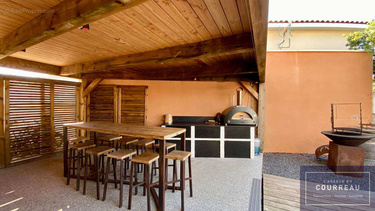 Maison à VILLENEUVE-LES-MAGUELONE