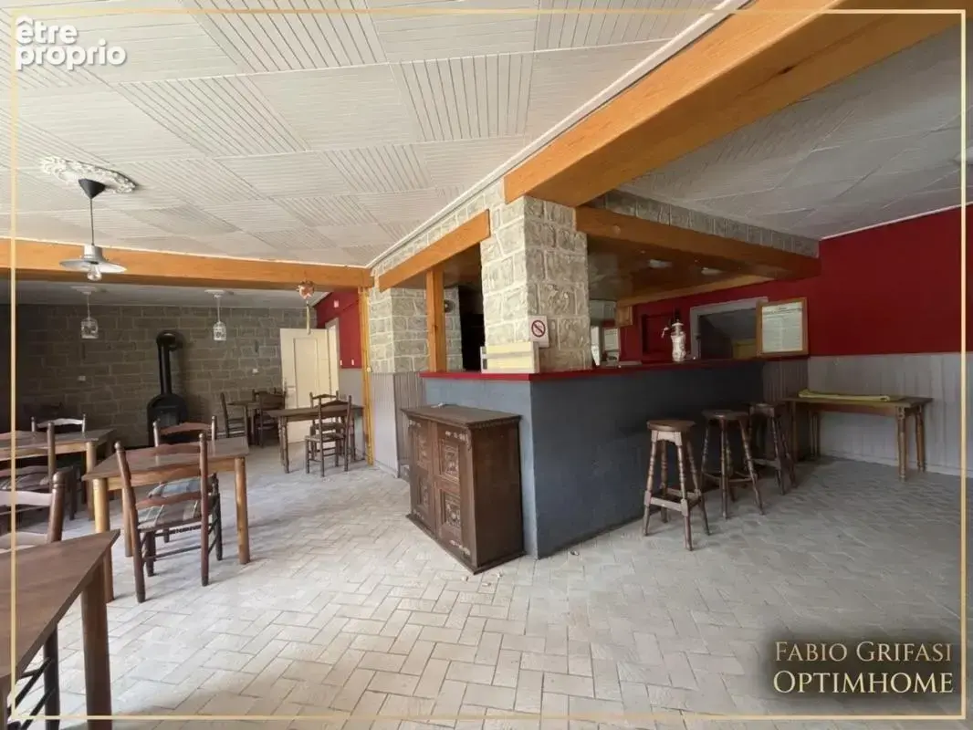 Grande maison avec gros potentiel (450m²) - photo 9