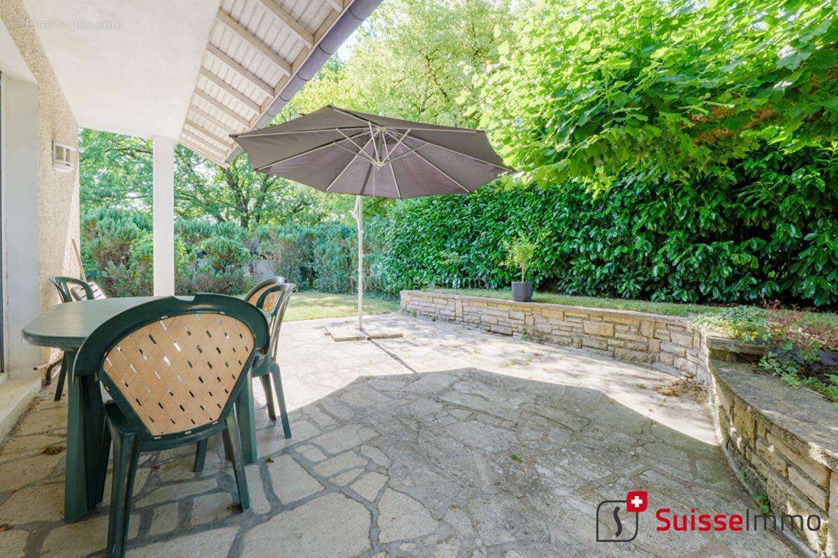 Maison Audincourt 7 pièces 124 m2 - 19 ares de terrain - photo 16