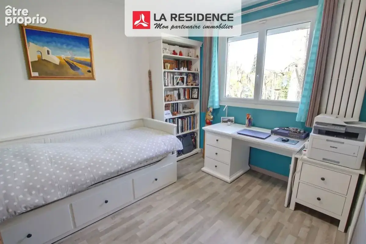 Maison 6 pièces 135 m² à vendre à Le Mesnil-Saint-Denis (78320) - photo 9