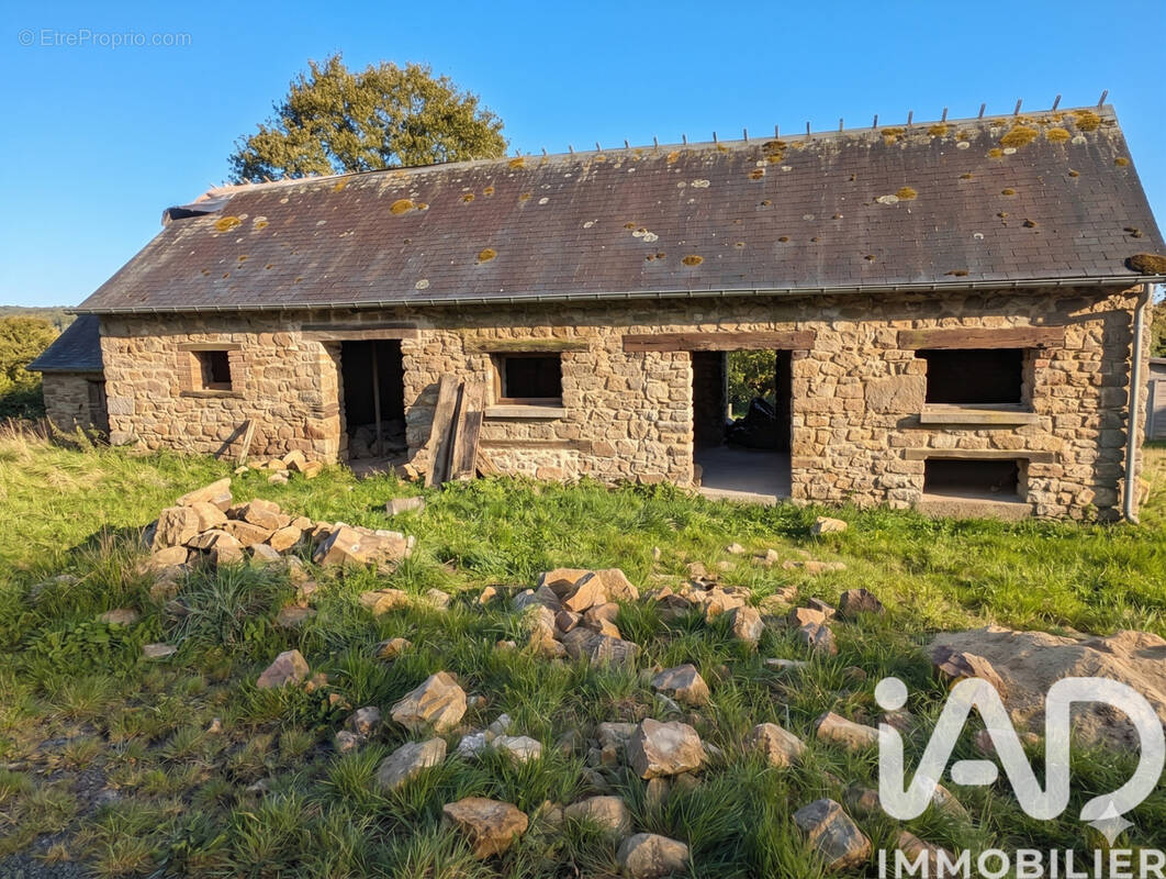 Photo 1 - Maison à CHATILLON-EN-VENDELAIS