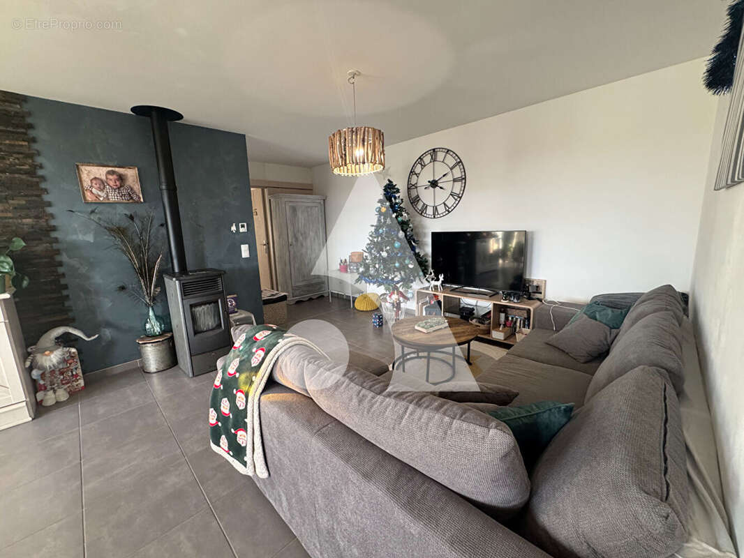 Maison à SALLES-SUR-MER