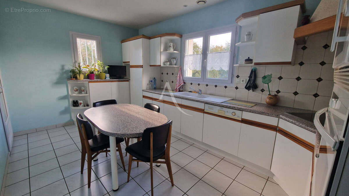 Maison à TALMONT-SAINT-HILAIRE