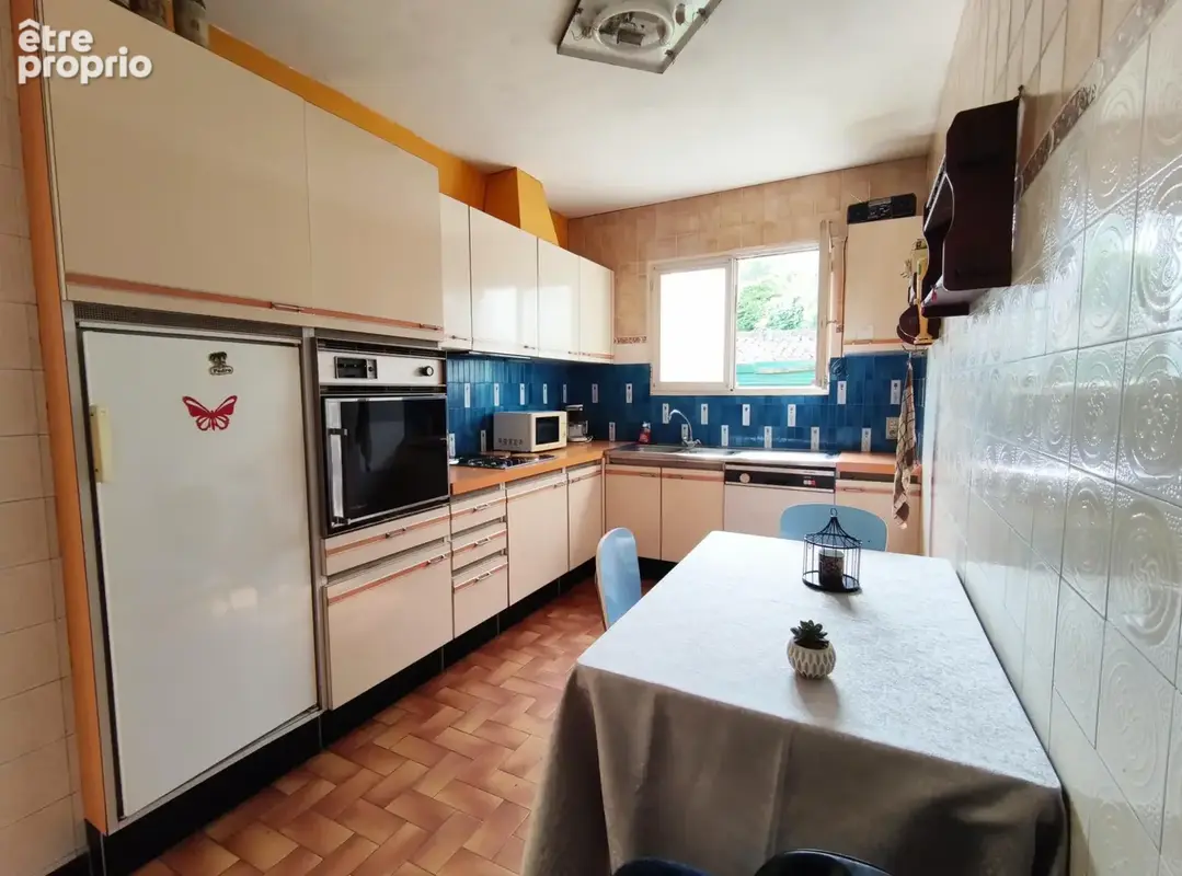 Maison familiale avec garage et jardin  - Vieux Lormont - photo 3