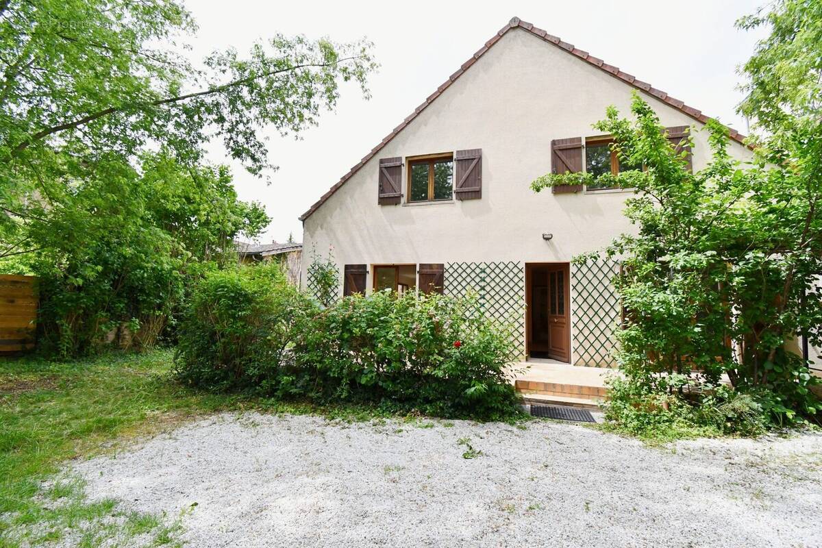 Maison à AUTUN