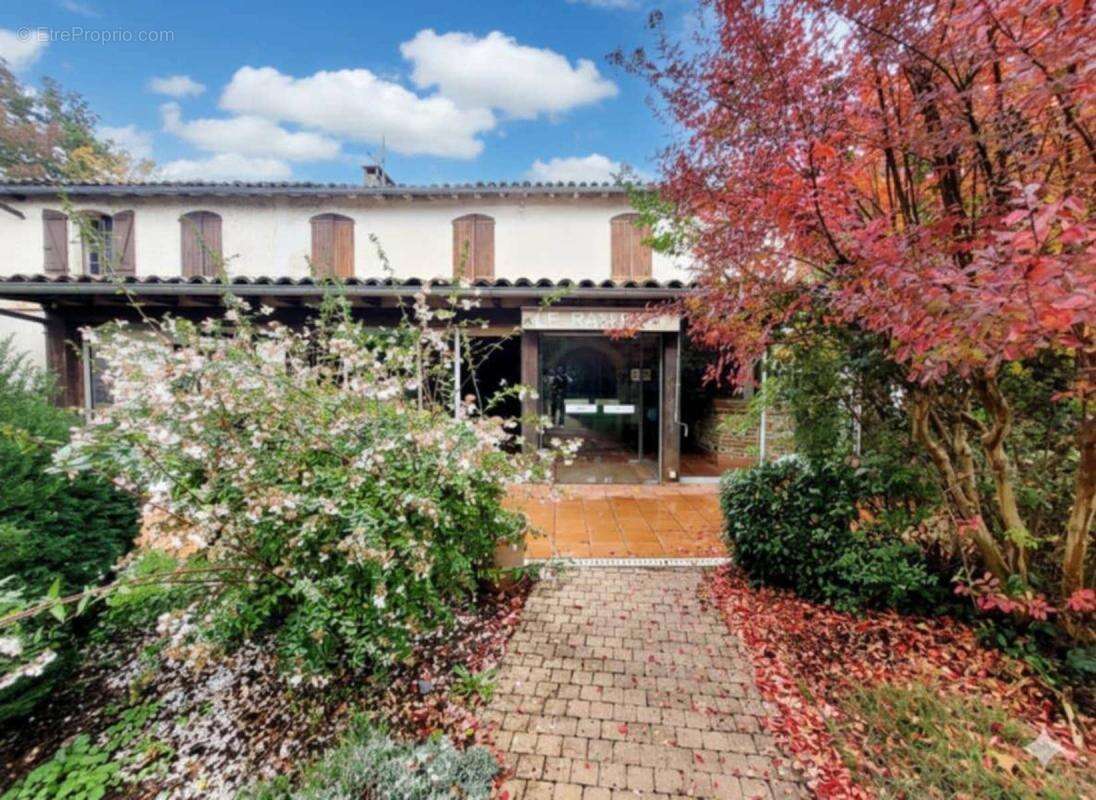 Maison à MONTAIGUT-SUR-SAVE