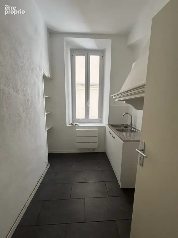 Rue de Guin T2 32 m2 - photo 3