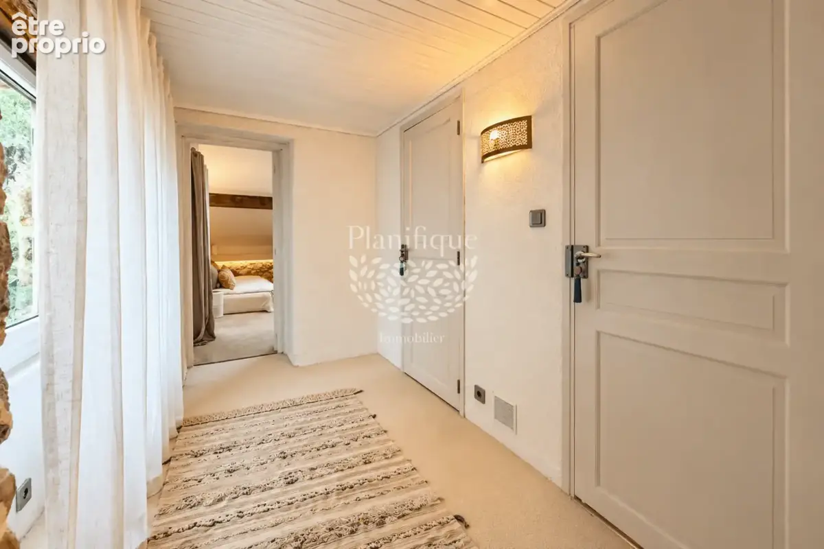 Minzier   maison de caractère, 160 m2, jardin arboré et cadre privilégié - photo 7