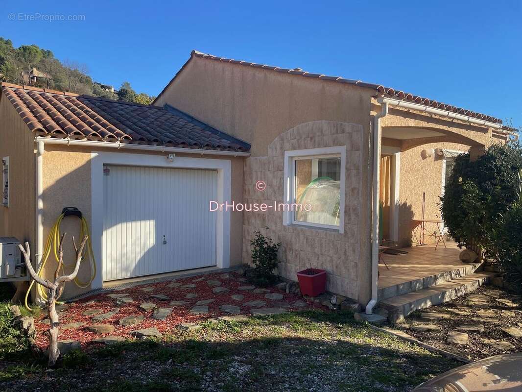 Maison à BRANOUX-LES-TAILLADES