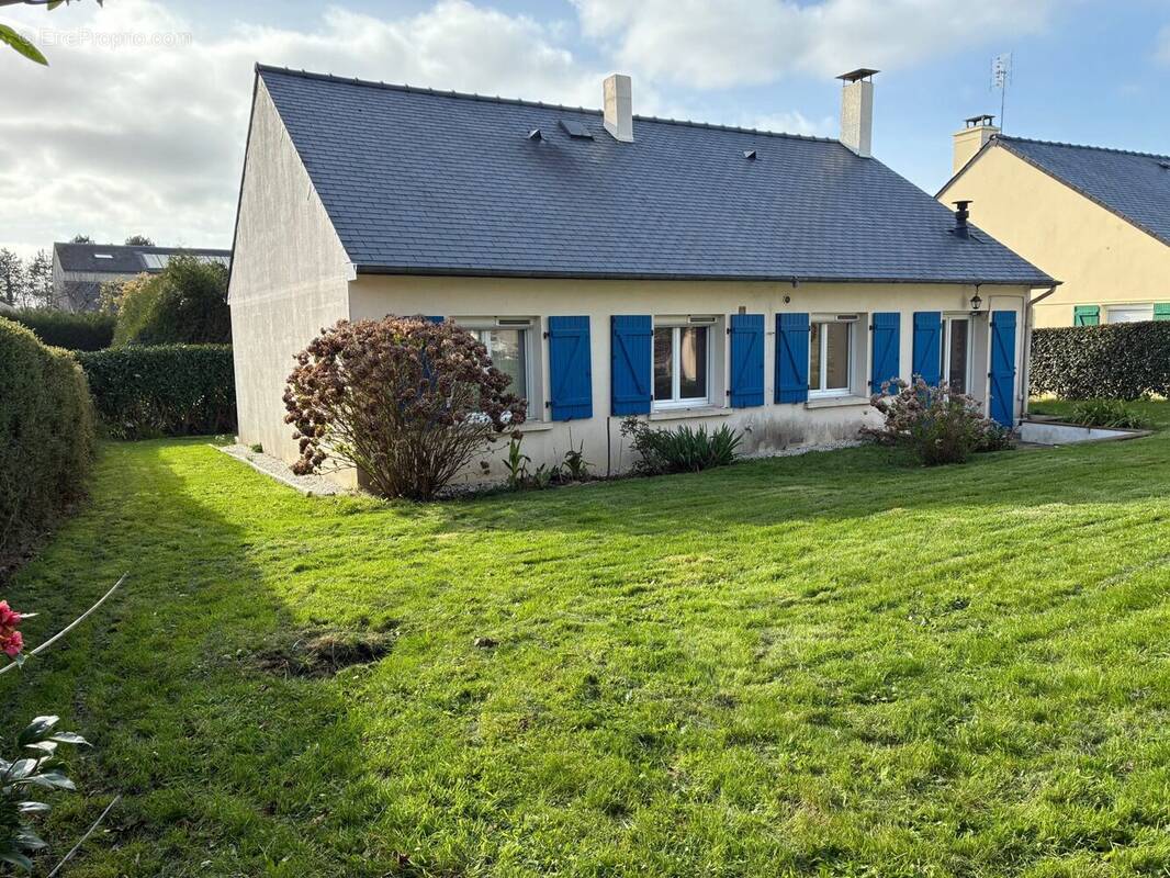 Maison à LE MINIHIC-SUR-RANCE