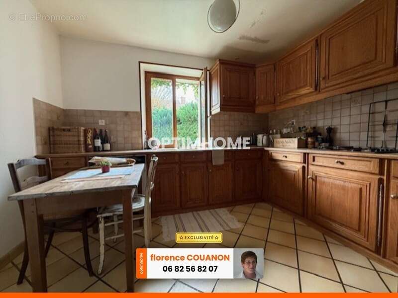 Maison à SAINT-CYR-SOUS-DOURDAN