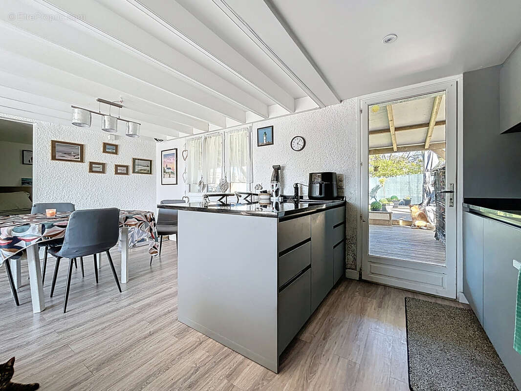 Maison à GRANDCAMP-MAISY