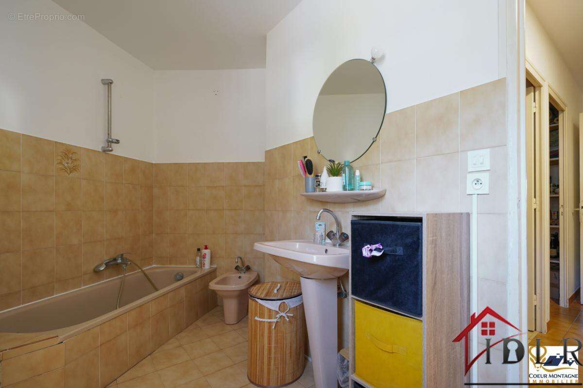 Secteur calme bonneville -  appartement t3 - le gros plus : - photo 8