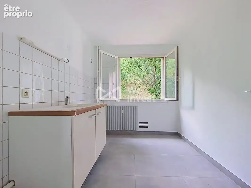 Appartement 5 pièces 91 m² à vendre à Irigny (69540) - photo 4