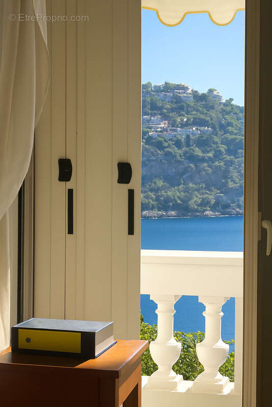 Maison à ROQUEBRUNE-CAP-MARTIN