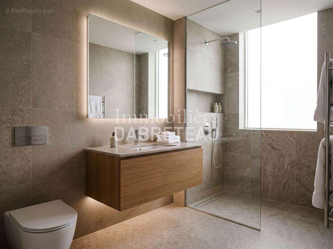 Appartement à SAINT-BONNET-DE-MURE