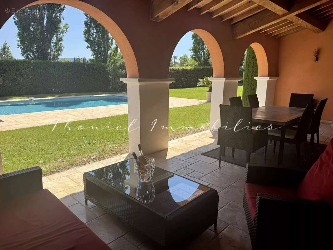 Maison à GRIMAUD
