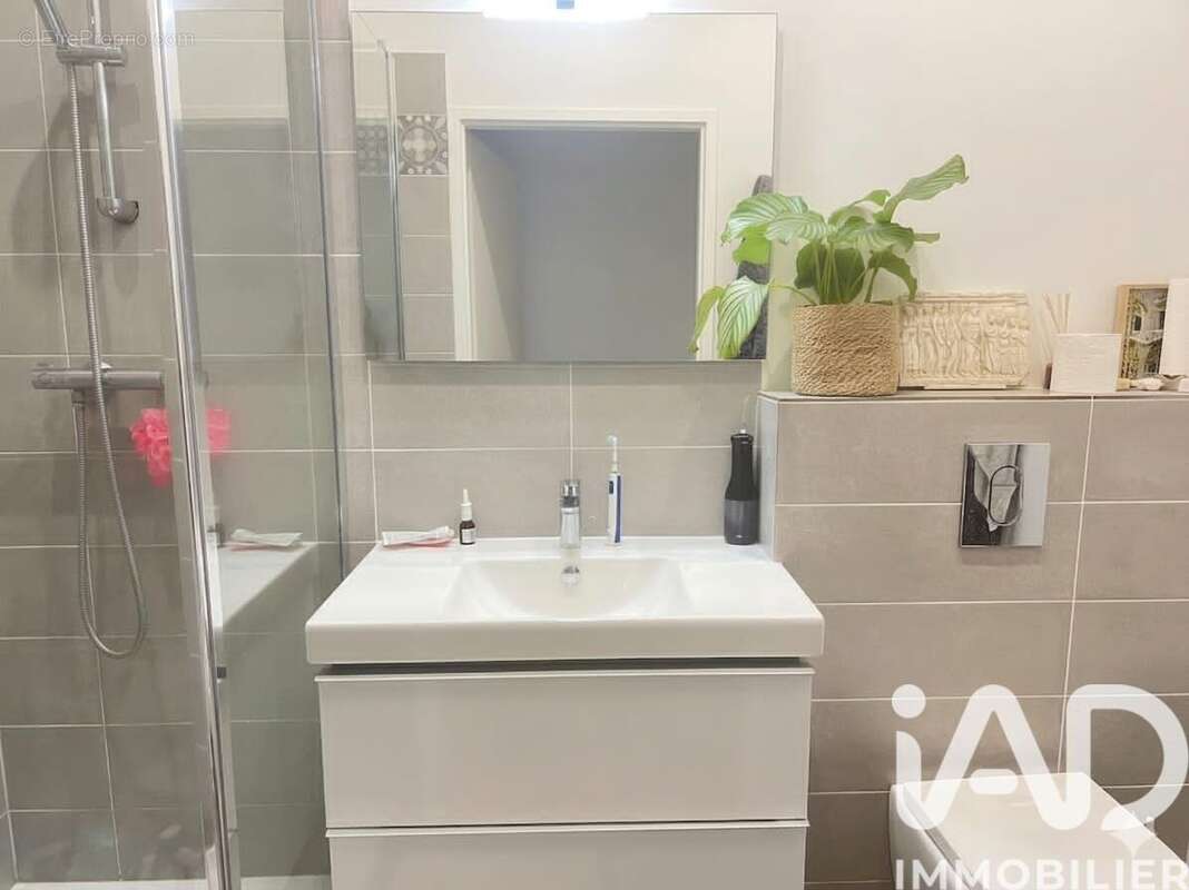 Appartement 70 m² à Antony  - photo 8