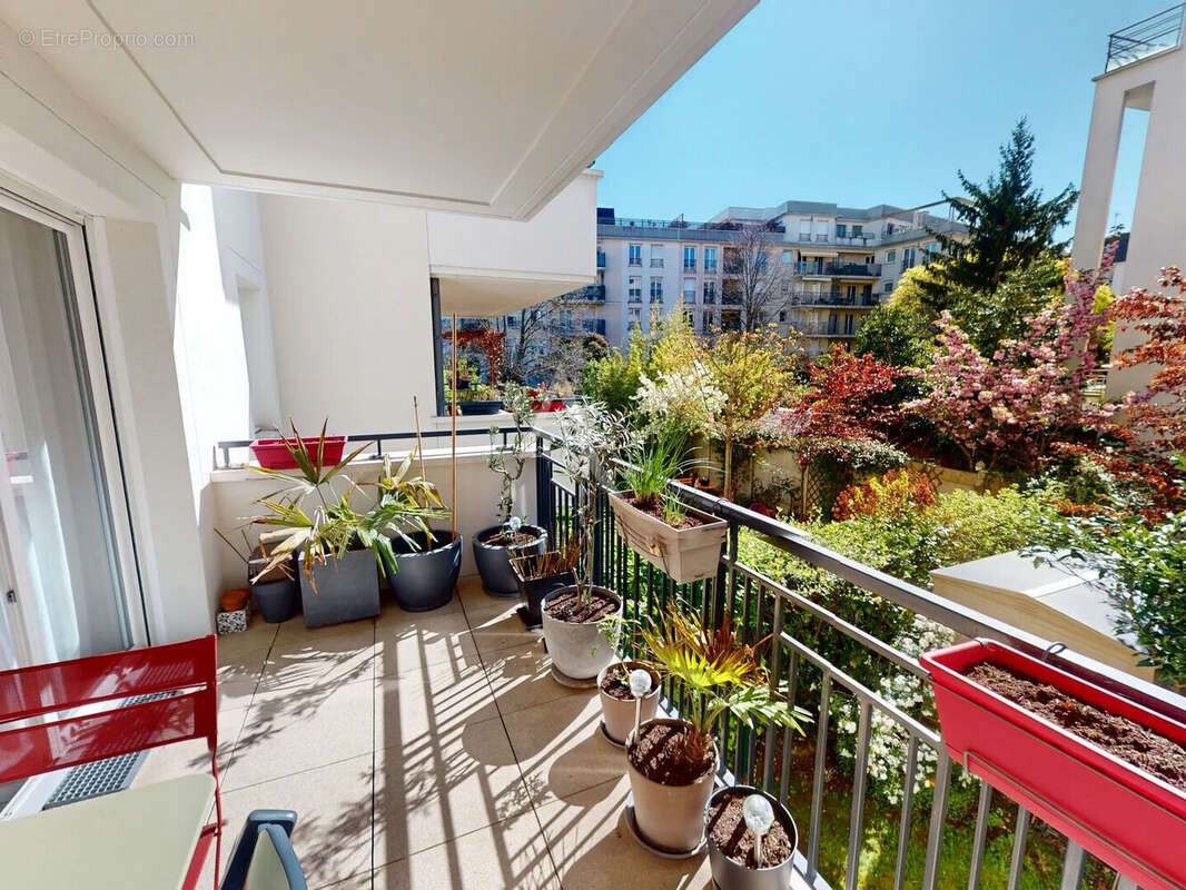 Appartement à ROSNY-SOUS-BOIS