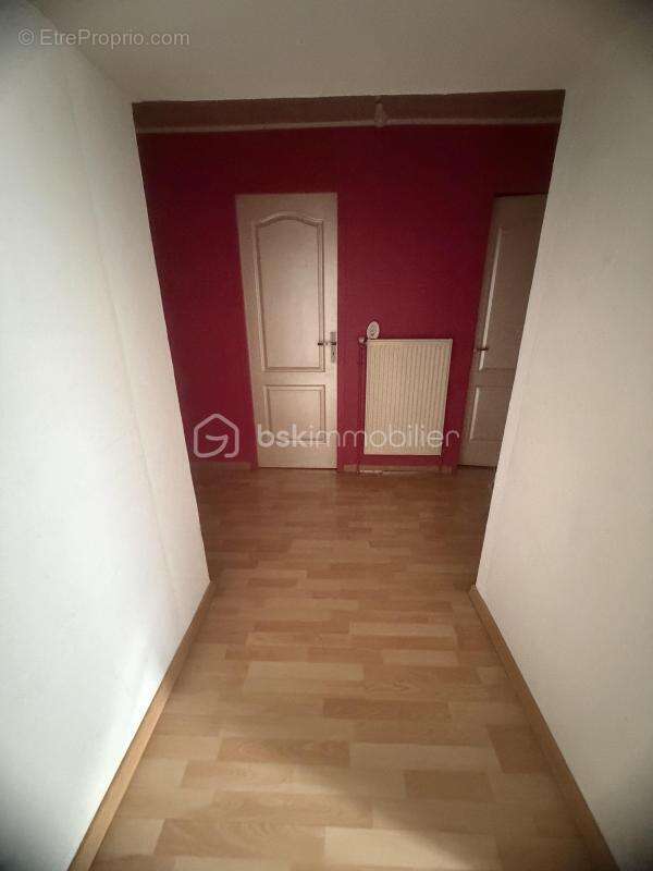 Jolie maison d'habitation dans endroit calme - photo 10