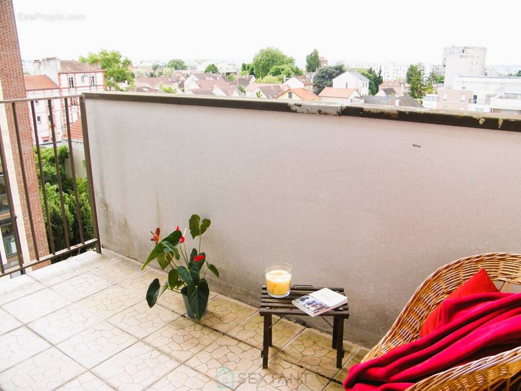 Appartement à NANTERRE