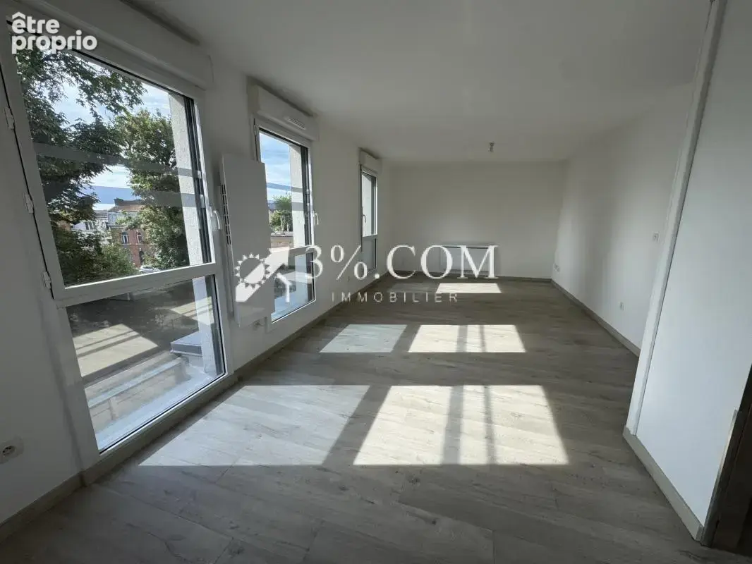 Appartement T3 lumineux avec balcon et box fermé   Anzin, li - photo 3