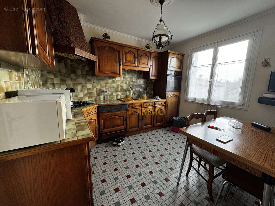 Maison à SECONDIGNY