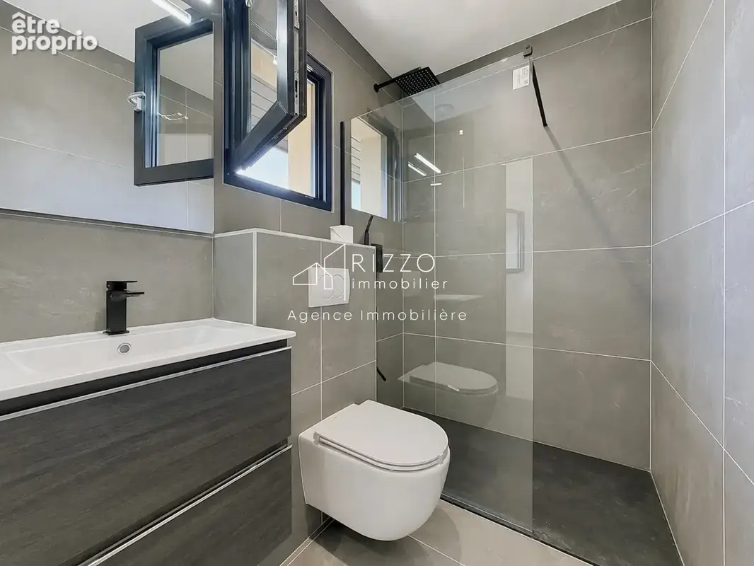 Maison mitoyenne neuve de 106 m2 aux belles prestations à Saint-Cergues - photo 12