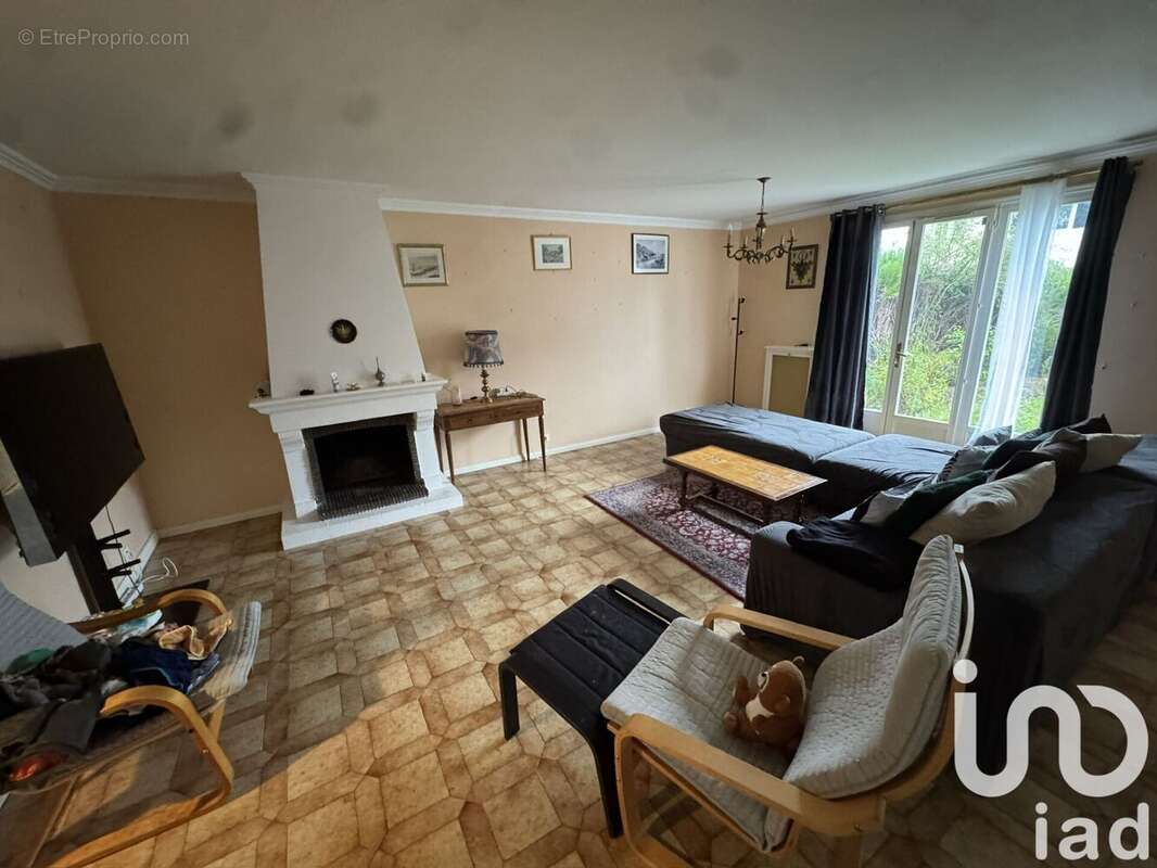 Photo 3 - Maison à LES MUREAUX