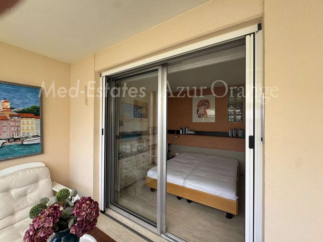 Appartement à LA CROIX-VALMER