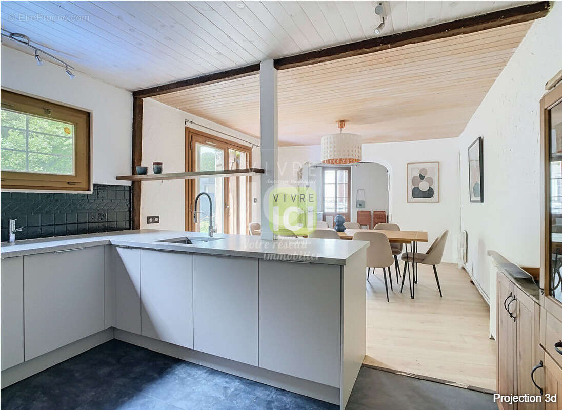 Maison à LA TOURLANDRY