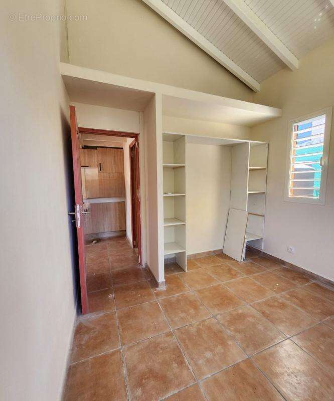 A vendre maison neuve et cosy 2 chambres au Moule 265 000 euros - photo 9