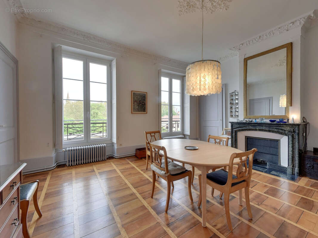 Appartement à GRENOBLE