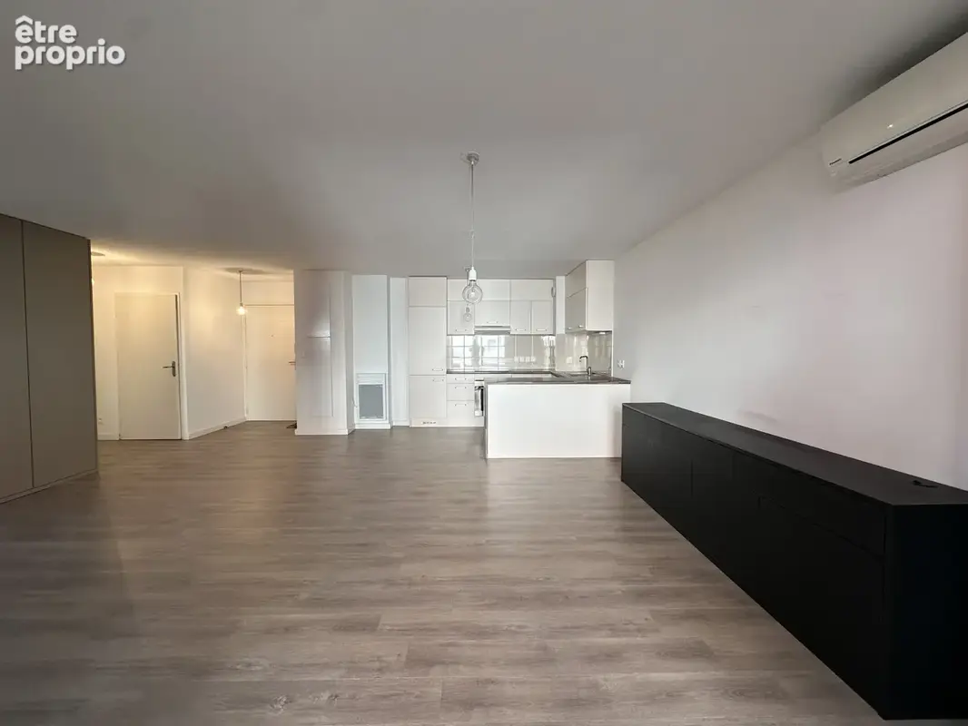 Sète, centre ville, appartement T2 de 60m2 avec terrasse, - photo 5