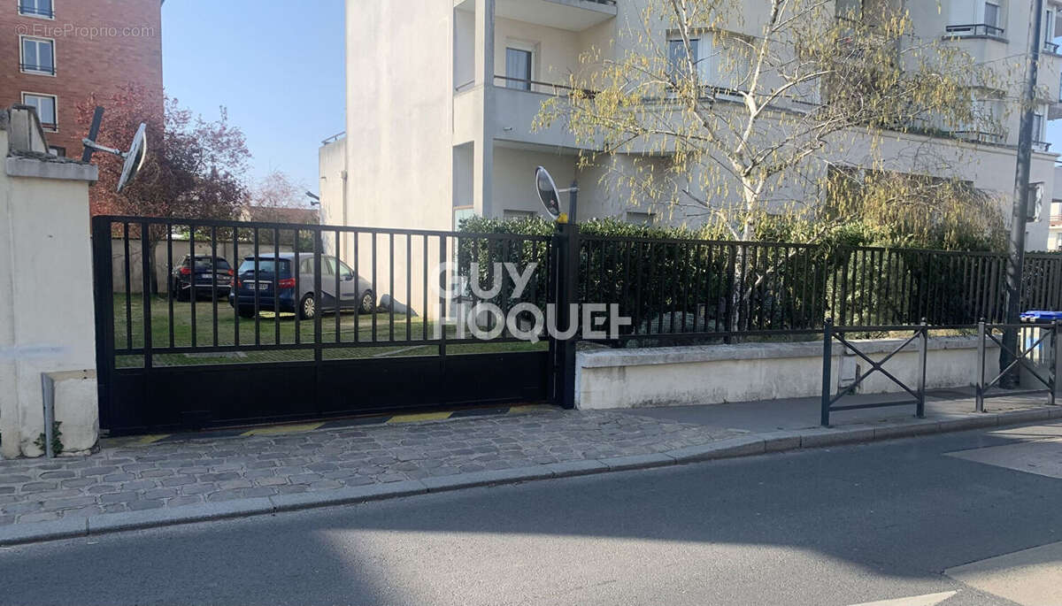 Parking à BOIS-COLOMBES