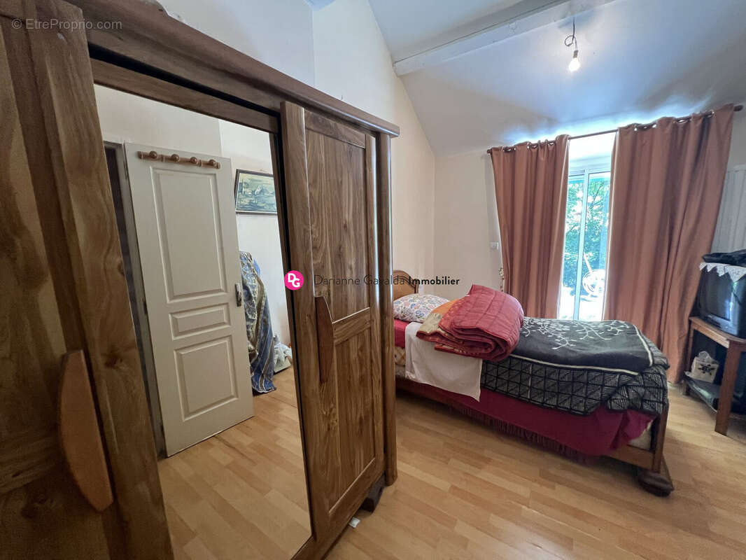 Maison 204 m² à Decazeville  - photo 6